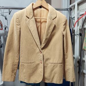 Camel color Corduroy jacket size 7/8 invw331